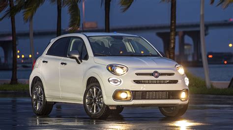 2023 FIAT 500X Prices, Reviews, and Photos - MotorTrend