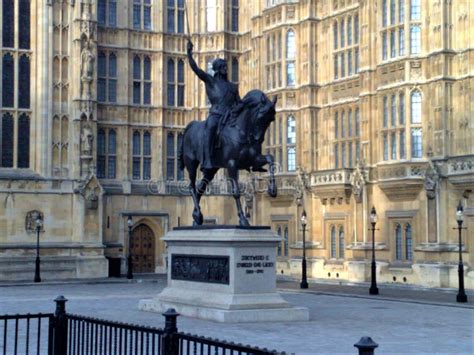 Statue of Richard I Outside Houses of Parliament, London City, England ...