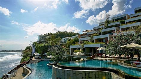 A Wonderful Balinese Escape: The Anantara Uluwatu Resort & Spa