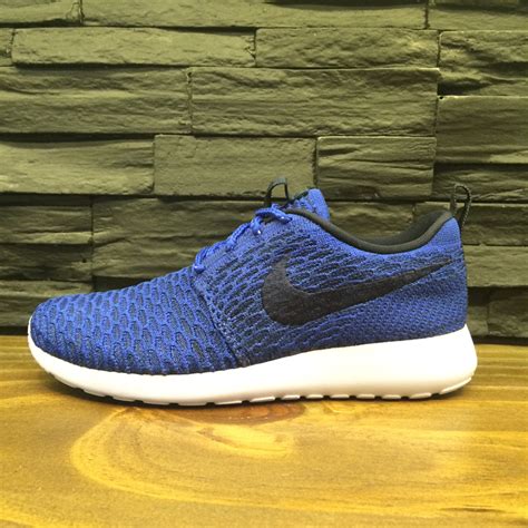 Nike Roshe One Flyknit new colorways | Kickspotting