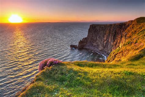 21bigstock-Cliffs-of-Moher-at-sunset-in-C-40731163 – Paul Madson