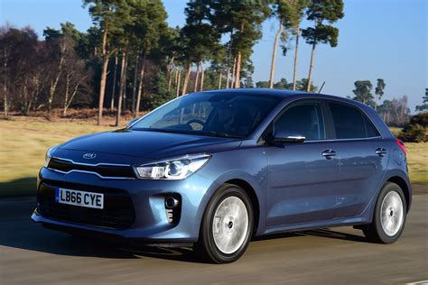 Kia Rio review | Auto Express