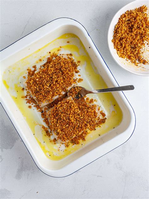 Oven-Baked Hake in Spicy Breadcrumbs | Foodaciously