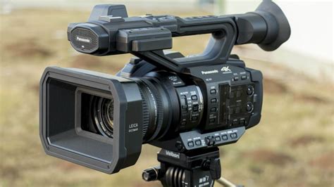 7 Best Video Cameras for Filmmakers [Digital Camera Buying Guide]