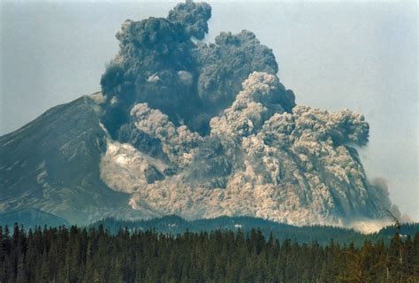 "I thought the Russians bombed Seattle:" Mount St. Helens eruption from ...