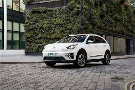 KIA E-NIRO ELECTRIC ESTATE 100kW 39kWh 5dr Auto Lease Deals PLANET ...