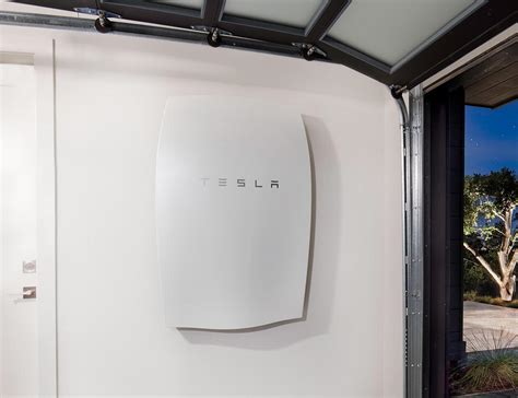 Tesla Powerwall 3 power your home and saves money