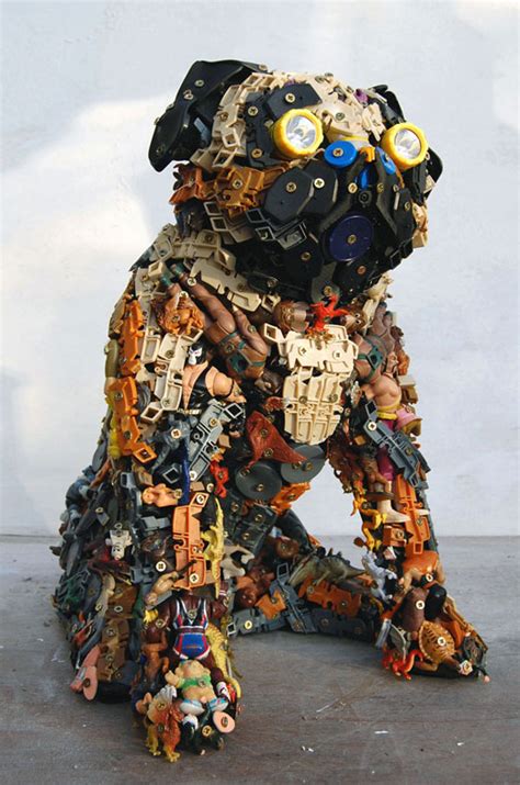 Recycled Art – Toy Sculptures via Discarded Plastic Item – Design Swan