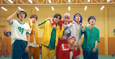 Billboard Hot 100: BTS' "Butter" Spends 3rd Week As #1 Song In America