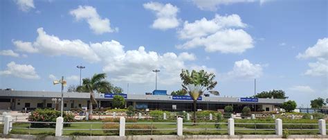 Jamnagar Airport or Govardhanpur Airport in Gujarat