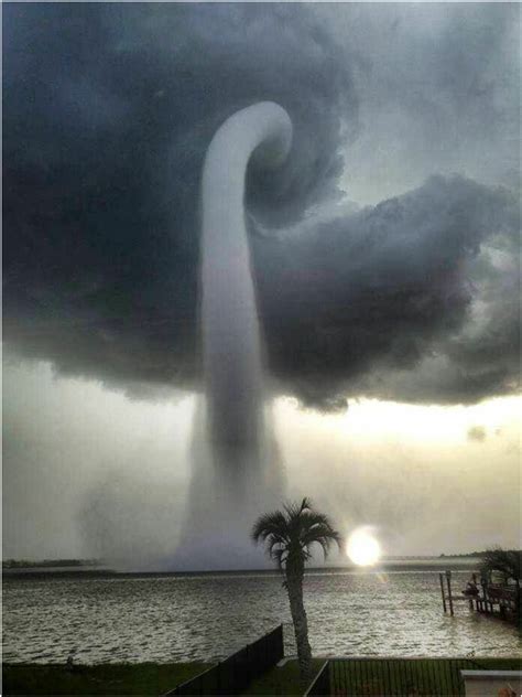 Things I Love About: Giant Waterspout #Tampabay #Florida