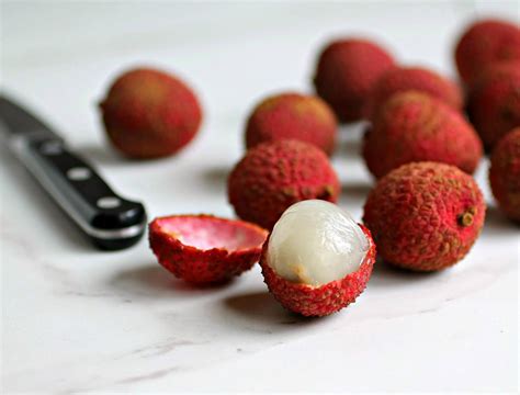 A Cocktail Life: Lychee Martini