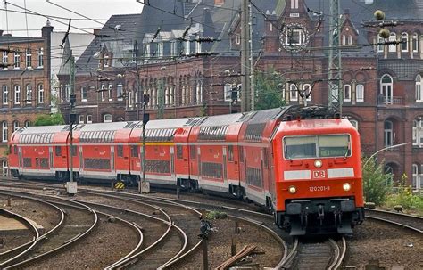 DB Bahn new and improved regional trains | Eisenbahn, Db bahn, Deutsche ...