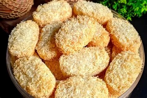 Resep Kue Kelapa Jadul Manis Gurih dan Renyah, Mudah Diikuti Bahan ...