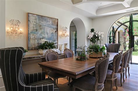 16 Absolutely Gorgeous Mediterranean Dining Room Designs