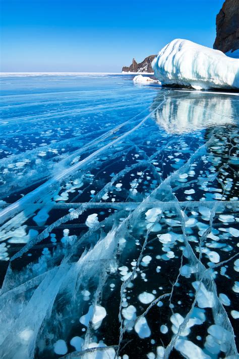 See How Lake Baikal in Siberia Transforms Into Winter Wonderland