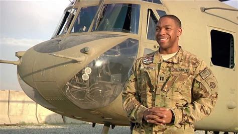 U.S. Army Interview with CH-47F Chinook Pilot - YouTube