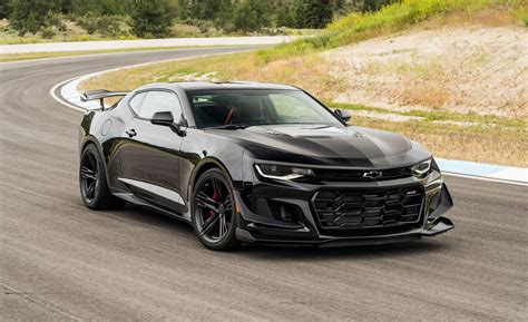 2020 camaro zl1 all black – Recherche Google in 2020 | Camaro zl1 ...