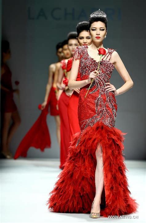 China Fashion Week: La Charri dress collection show - People's Daily Online