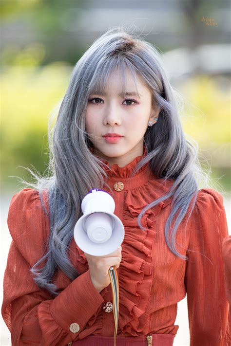 Yoohyeon DREAMCATCHER | Kpop girls, Dream catcher, Korean girl