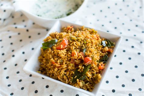 Capsicum Rice | Bell Pepper Rice | Easy Rice recipes – Food and Remedy