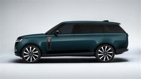 2024 Land Rover Range Rover SV Gets 606-HP Hybrid V8, PHEV 550e Has 542 HP