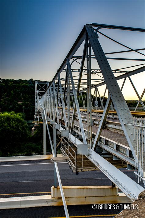 Newell Toll Bridge - Bridges and Tunnels