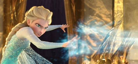 Elsa Using Powers : Elsa created her dress using her ice powers - The ...