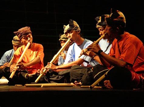 Alat Musik Tradisional Saluang Asal Minangkabau Sumatera Barat - Dunia ...