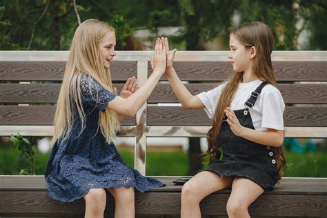 Girls Clapping Hands · Free Stock Photo