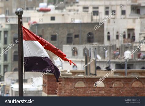 111 Houthis Flag Images, Stock Photos, 3D objects, & Vectors | Shutterstock