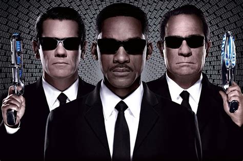 ‘Men in Black 4′ Hires a Writer, Is Actually Coming Our Way