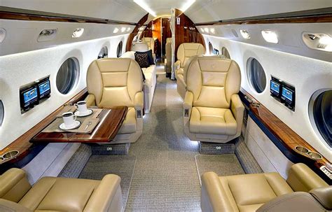 Gulfstream G550 brochure, performance, market, operating costs