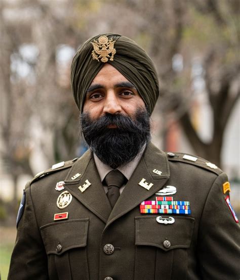 Soldier finds balance with Sikh faith and Army service | Article | The ...