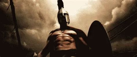 Cleaning Off The Shield - 300 GIF - 300 Leonidas Spartan - Discover ...