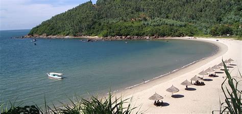 My Khe beach - a beautiful beach on the way from Da nang to Hoi an ...