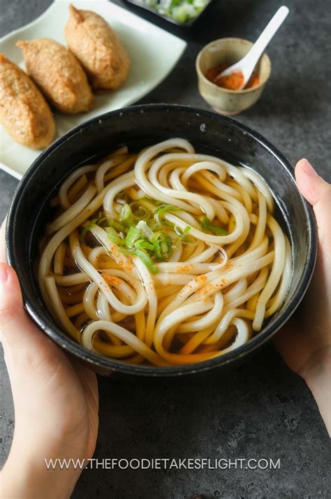 Vegan Kake Udon (Japanese Udon Noodle Soup) - The Foodie Takes Flight