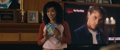 Blu-ray Disc Held By Jasmin Savoy Brown As Mindy Meeks-Martin In Scream ...