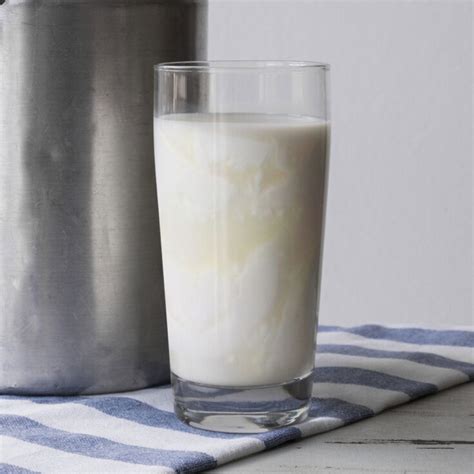 How To Make Soured Milk [Easy Recipe]