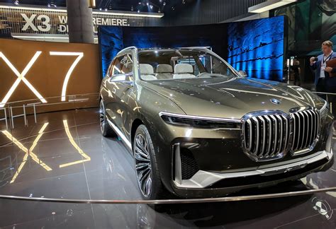 Bmw X7 : 2019 Bmw X7 First Look Bigger Bimmer - The x7 was first ...