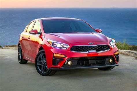 Discontinued Kia Cerato K3 Features & Specs | Zigwheels