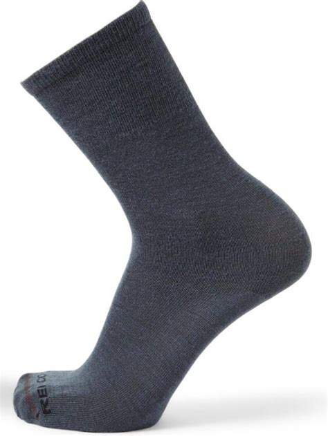 7 Best Hiking Sock Liners for Maximum Comfort (2024)