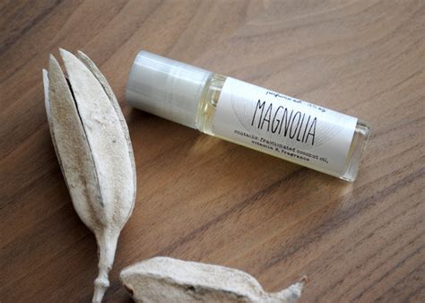 Magnolia Perfume Oil – ripe