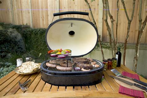 Primo Ceramic Charcoal Smoker Grill - Oval XL 400 - New England Grill ...