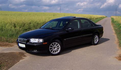 File:Volvo S80 T6 2000.jpg - Wikipedia