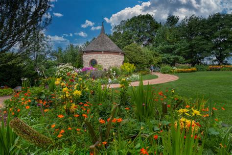 Discover the Magic of the Green Bay Botanical Garden: Year-Round ...