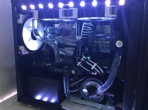 Snow Box - Custom cooled Superior mITX System : r/watercooling