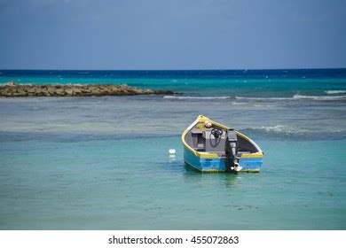 562 Snorkeling Barbados Images, Stock Photos & Vectors | Shutterstock