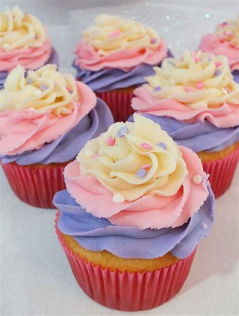 Sweet Swirl Cupcakes - Two Sisters