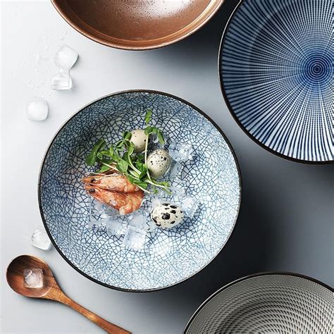 Traditional Japanese Ceramic Dinnerware Set | Estilo Living